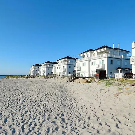 Doppelhaushaelfte In Direkter Strandlage Mit Meerblick Im Ostseeresort Olpenitz *